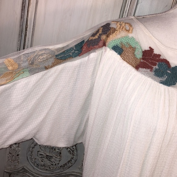 Free People Mid Dolman Sleeve Elastic Waist Embroidered on Netting Bodice S/SP - Picture 4 of 13